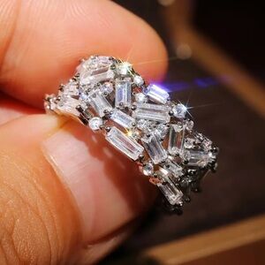 💍Beautiful SIZE 7 Baguette Diamond Cluster Thick Band Ri…